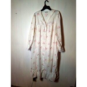 Willow Creek Womens XL Lightweight Vintage White Floral Robe Long Sleeve